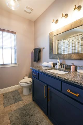 Building Photo - 316 Hollow Way