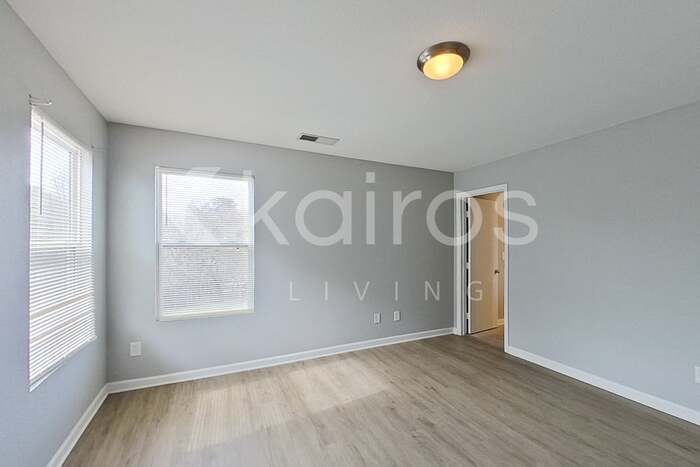 Building Photo - 112 Belle Haven Dr