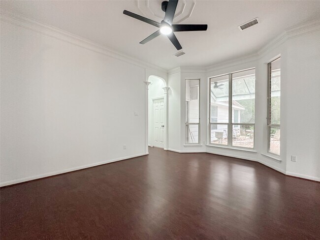 Building Photo - 93 N Acacia Park Cir