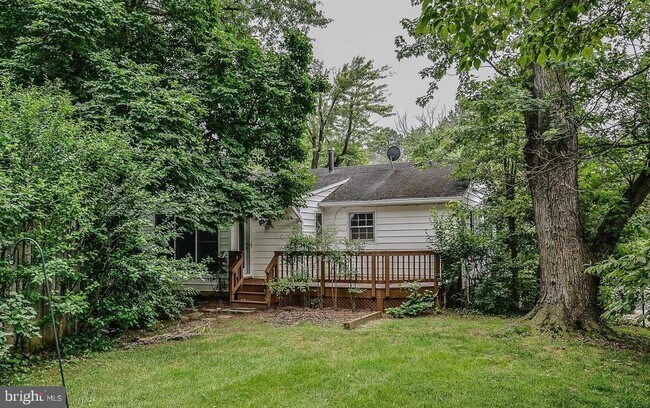 Building Photo - 9531 Old Creek Dr