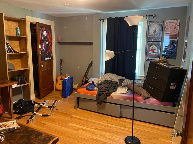 Building Photo - 2 Quechee Rd