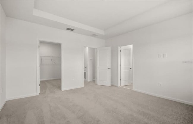 Building Photo - 2865 Pierr St