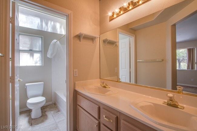 Building Photo - 1640 Eagle Peak Way