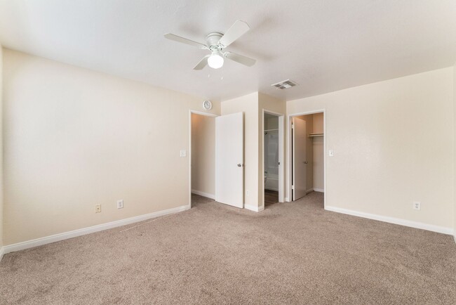 Building Photo - Welcome to this Newly Remodeled 2-bedroom,...