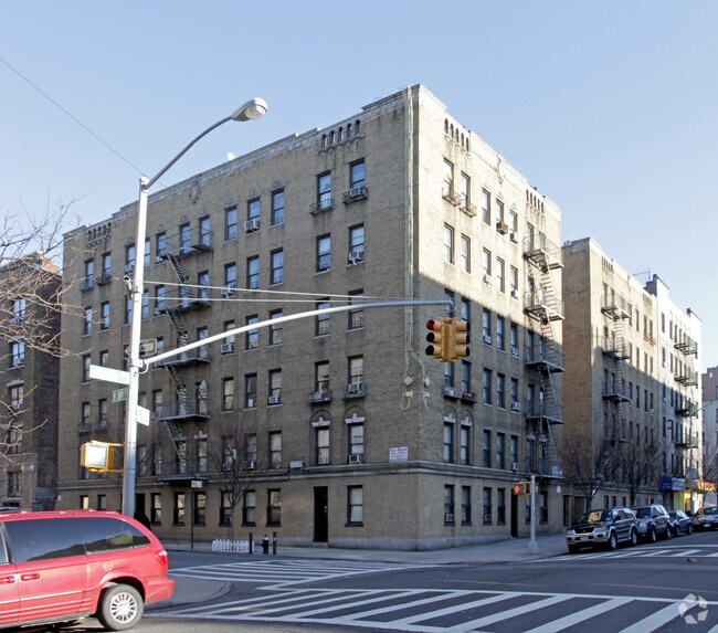 Primary Photo - 480 Audubon Ave