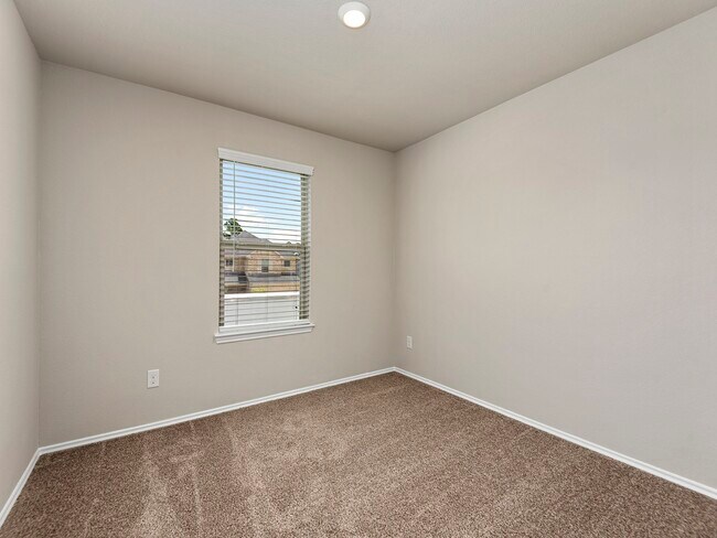 Building Photo - 9278 Inland Leather Ln
