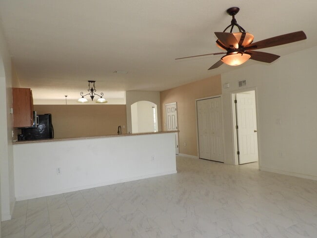 Building Photo - 3298 Slama Ave