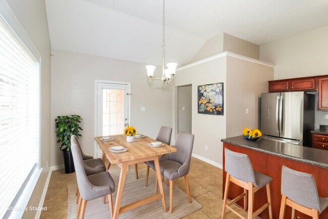 Building Photo - 2646 Breezy Ridge Trail