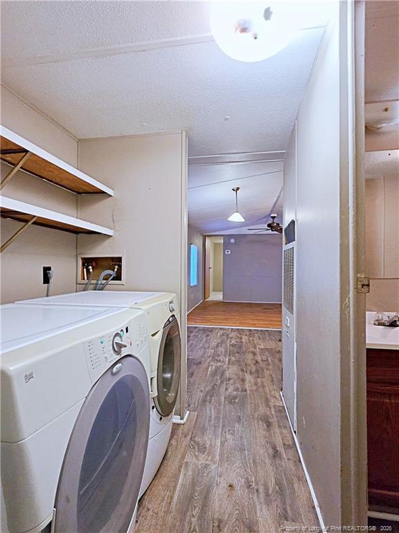 Building Photo - 826 Rembrandt Dr
