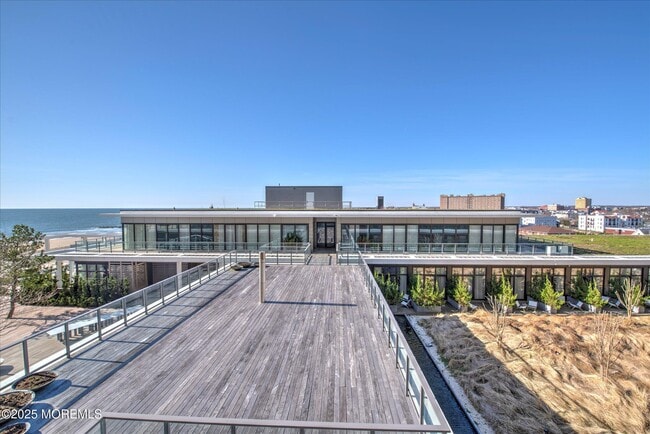 Building Photo - 1101 Ocean Ave N