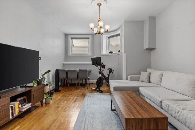 Building Photo - 195 Saint Paul St