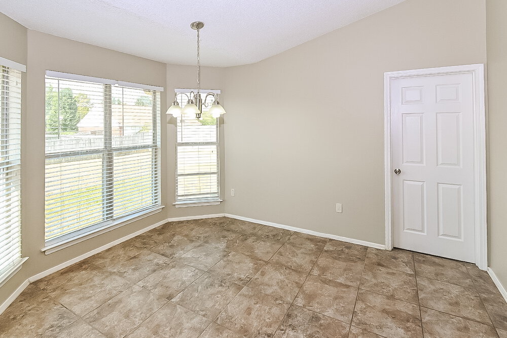 Building Photo - 9161 Preakness Dr