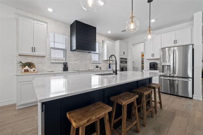 Building Photo - 18362 Serene Lk Lp