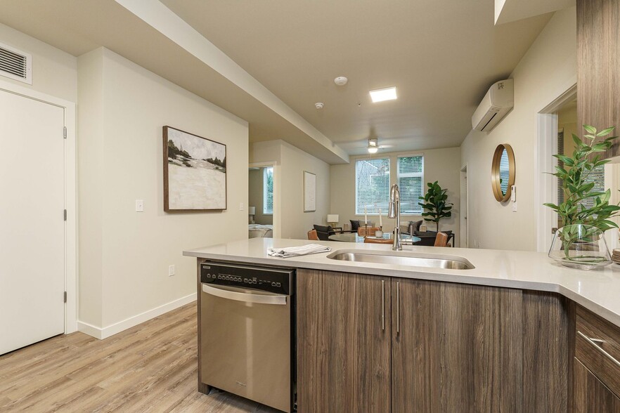 Interior Photo - MARQ - The Woods on Marquam Hill