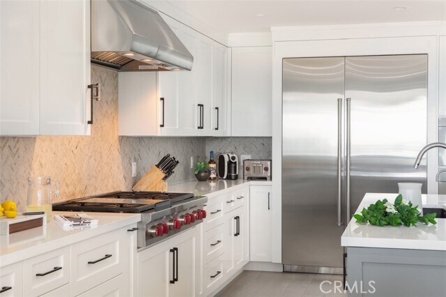 Building Photo - 27 N La Senda Dr