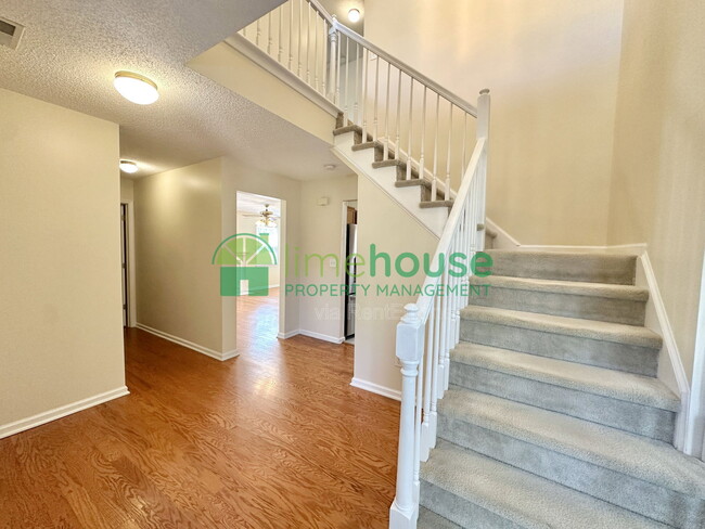 Building Photo - 3097 Polk Dr
