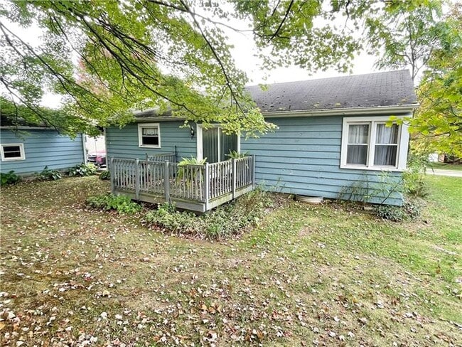 Building Photo - 454 Franklin St