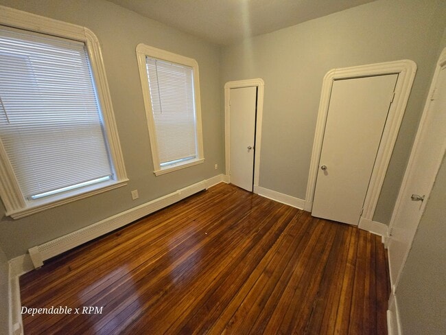 Building Photo - 22 Normandy St