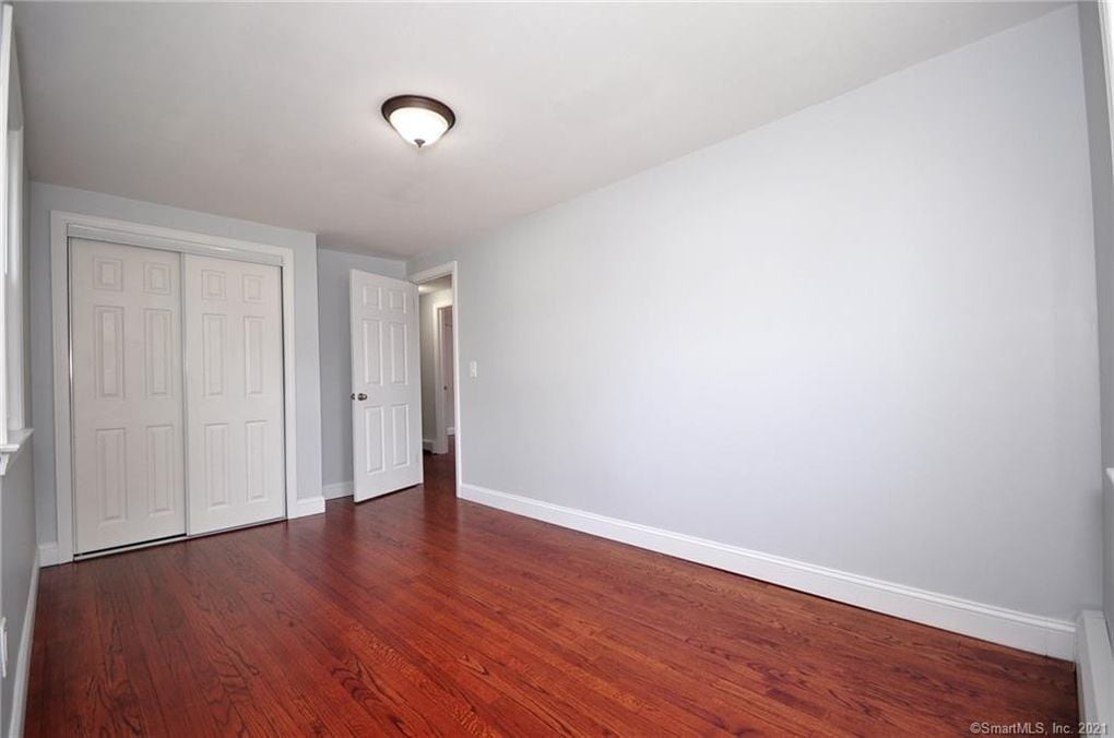 Building Photo - 135 Connecticut Ave