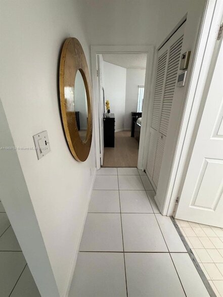 Building Photo - 11690 Briarwood Cir