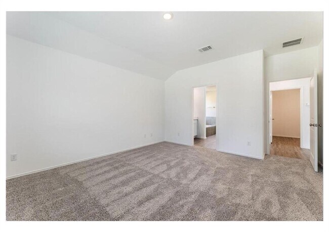 Building Photo - 381 Jack Ryan