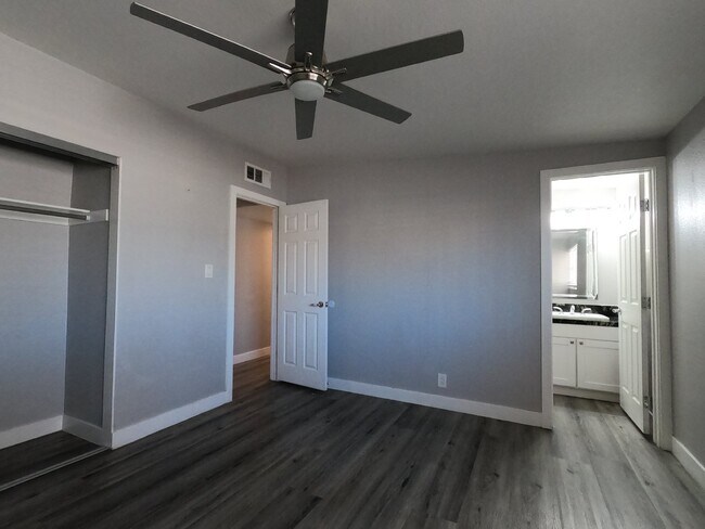 Building Photo - SINGLE-STORY HOME | NEWLY RENOVATED | SAHARA & EASTERN | CENTRAL LAS VEGAS