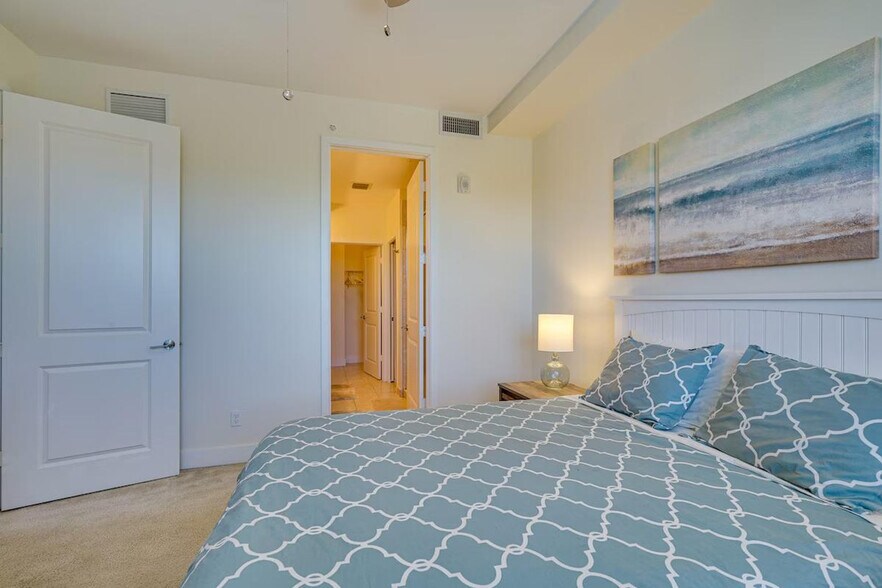 Building Photo - 11701 Olivetti Ln