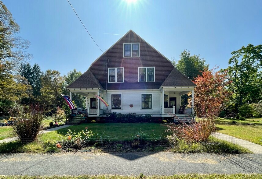 Primary Photo - 29 Summer St