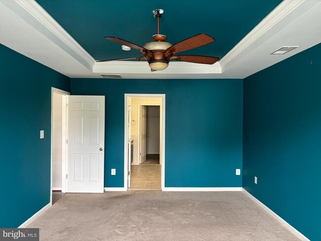 Building Photo - 9820 Leighland Ct