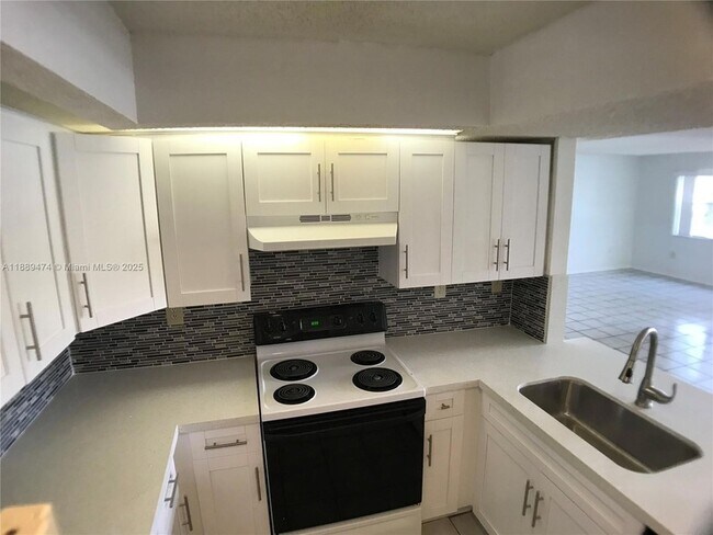 Building Photo - 8590 SW 212th St