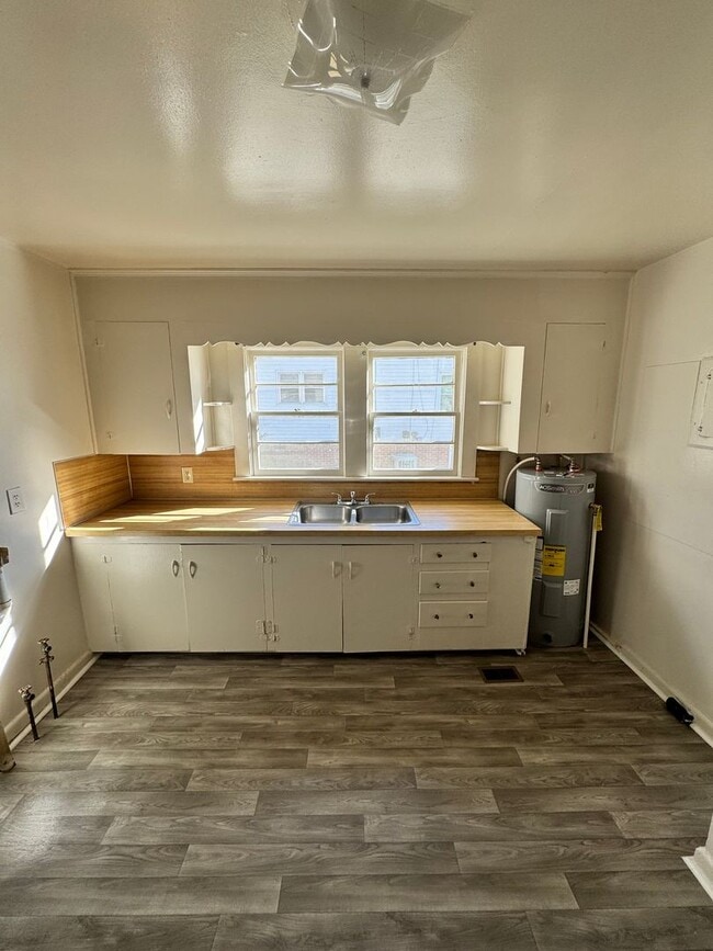 Building Photo - 2/1 in City of Shelby