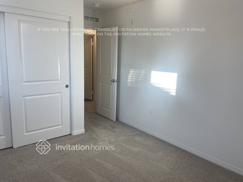 Building Photo - 2454 Gunner Ridge Way