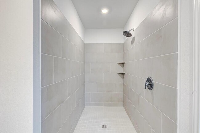 Building Photo - 18010 Cedar Waxwing Wy