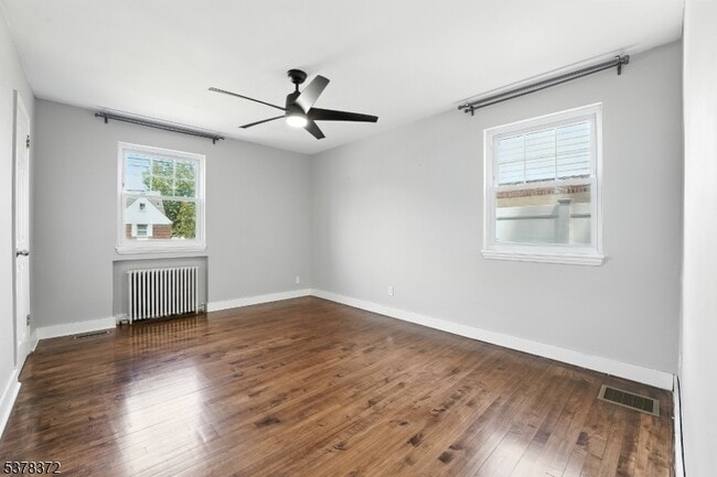 Building Photo - 37-06 Ferry Heights