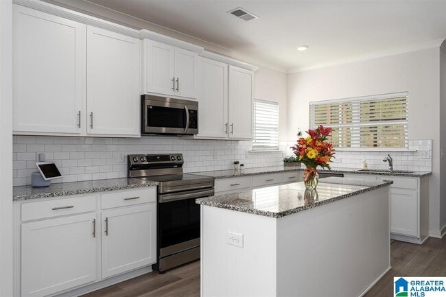 Building Photo - 164 Barimore Blvd