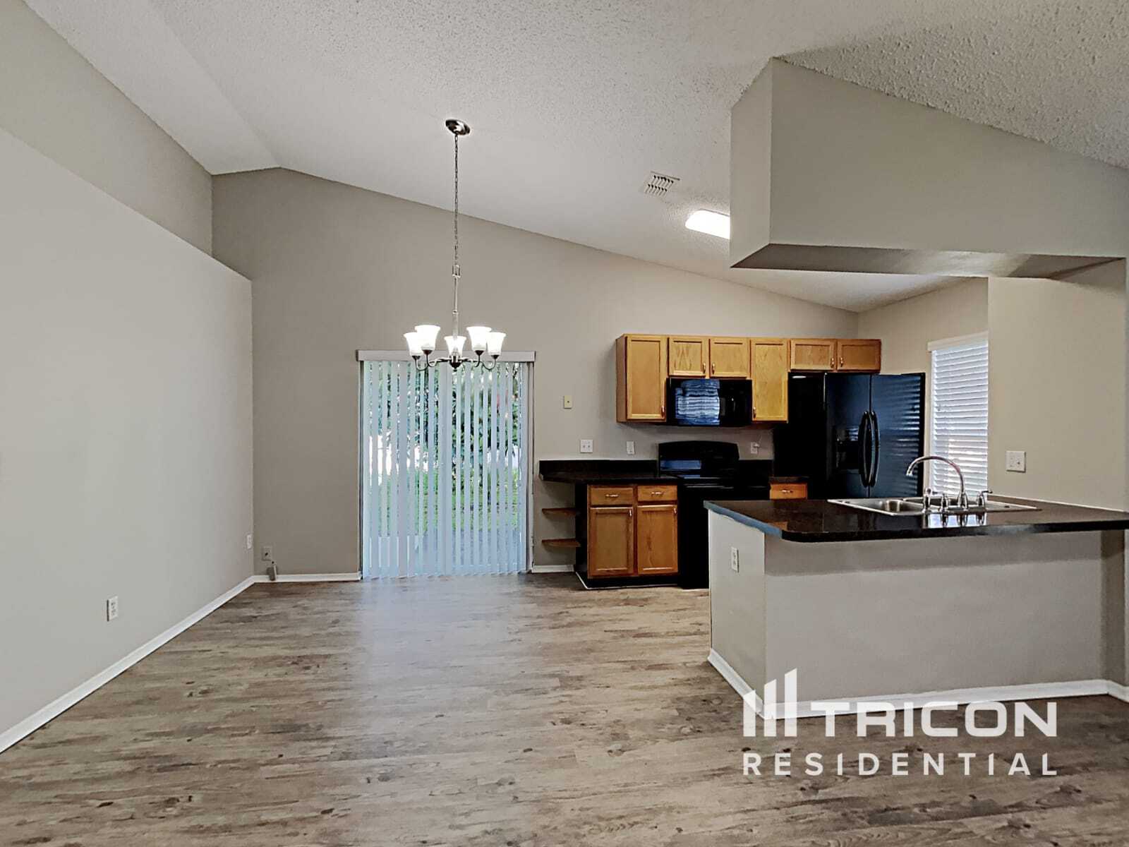 Building Photo - 1576 Palmstone Dr