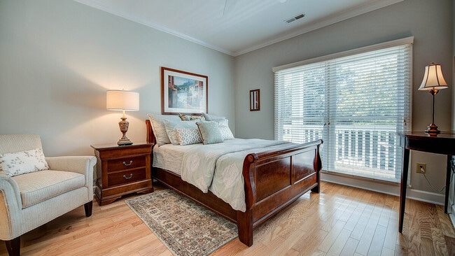 Building Photo - 752 Collins Meadow Dr