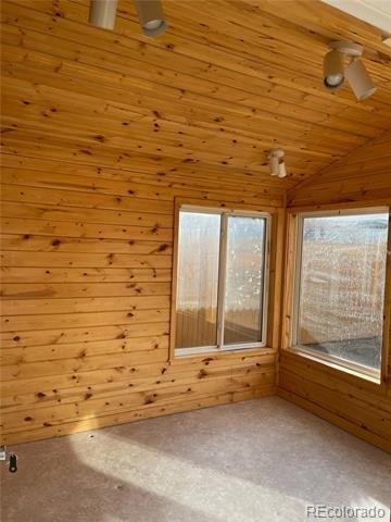 Building Photo - 1381 Worchester St