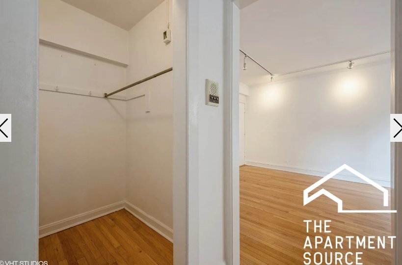 Building Photo - 2324 N Lincoln Park W