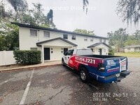 Building Photo - 1023 NE 2nd St