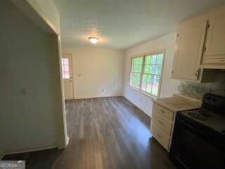 Building Photo - 322 Parkway Pl