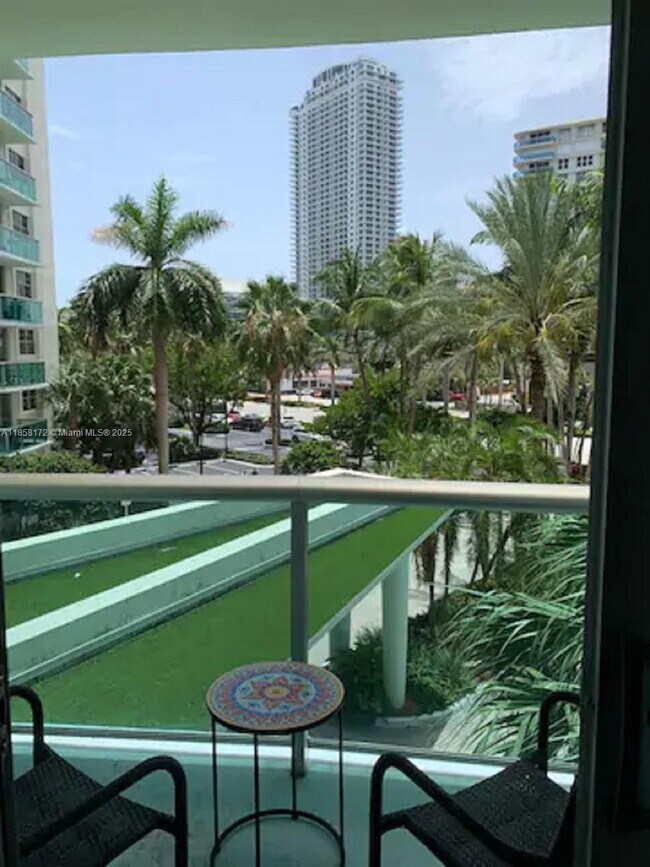 Building Photo - 3801 S Ocean Dr