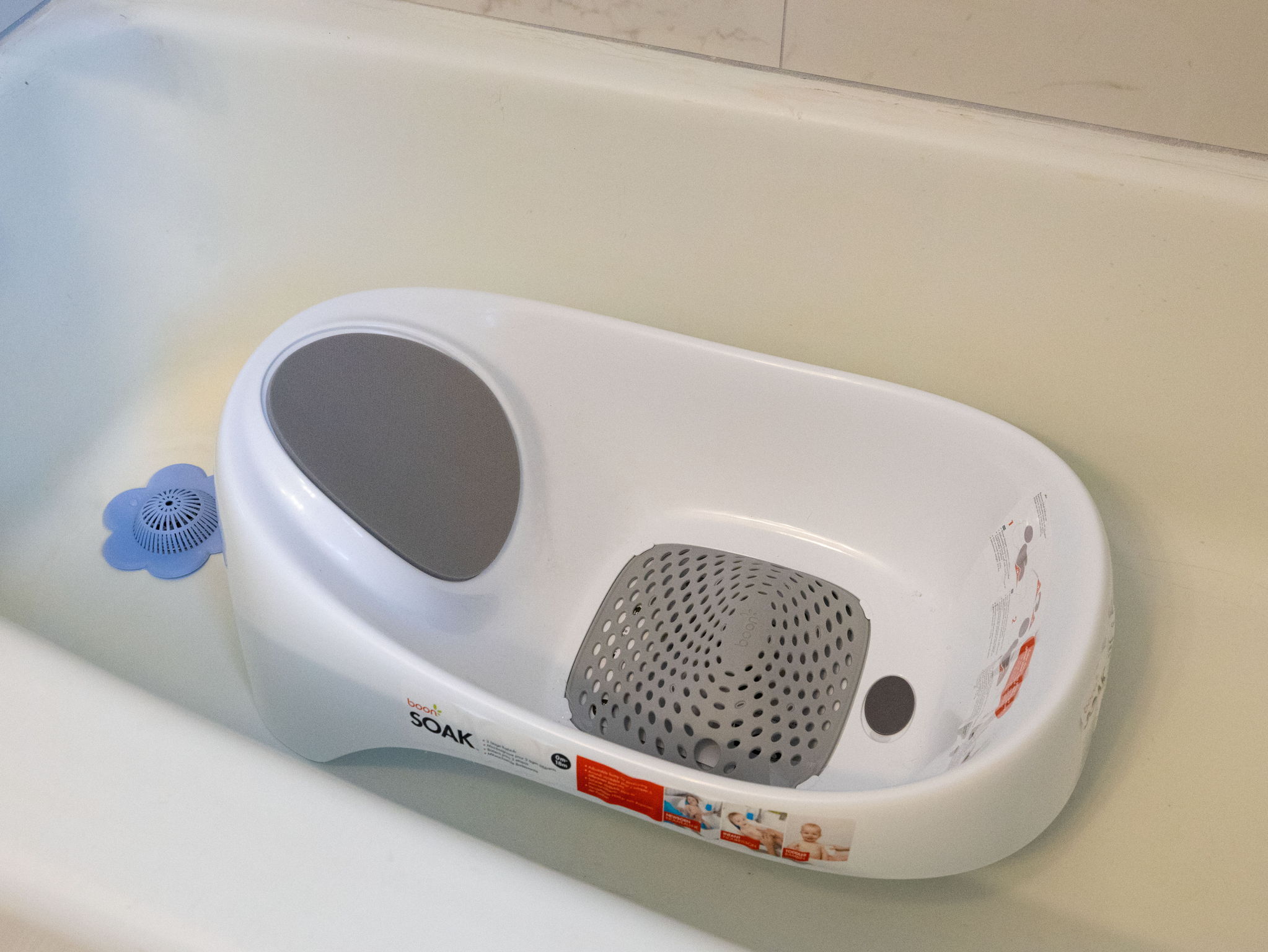 Building Photo - 168 School St