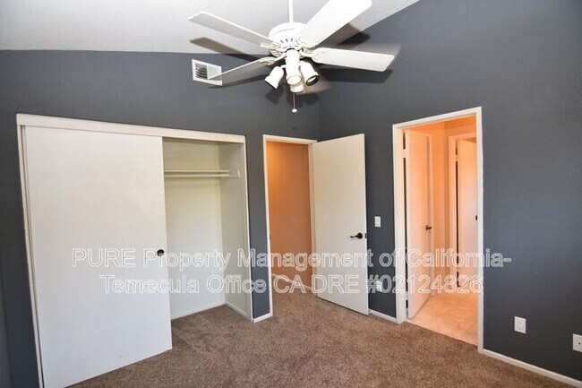 Building Photo - 39265 Corte Pluma