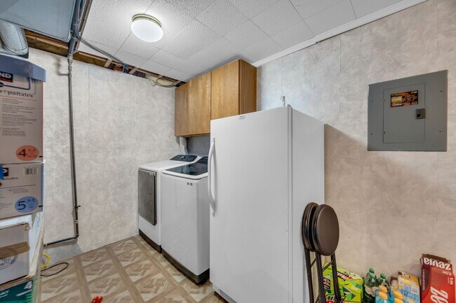 Building Photo - 5419 S 4125 W