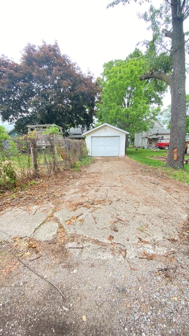 Building Photo - Perfect for you!