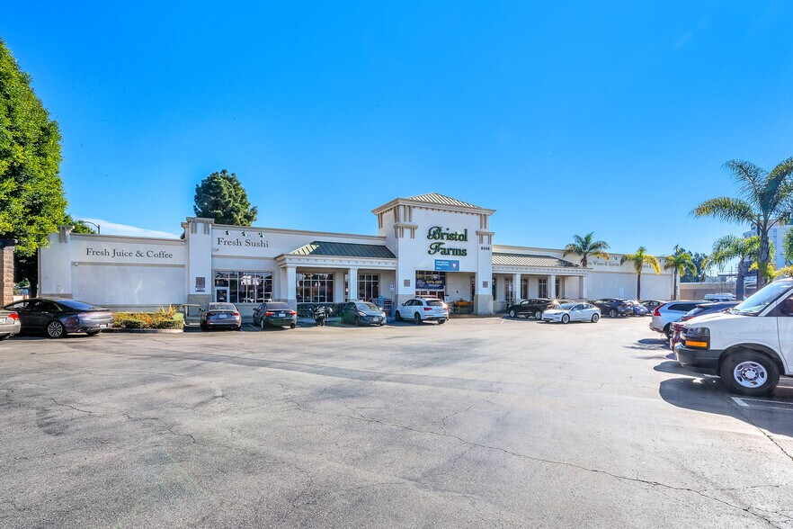 Building Photo - 8207 Stewart Ave