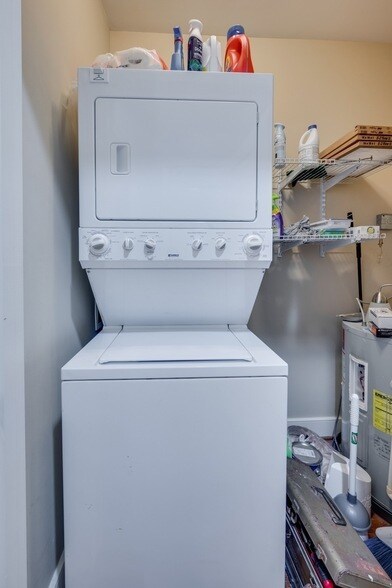 Building Photo - 3127 Long Blvd