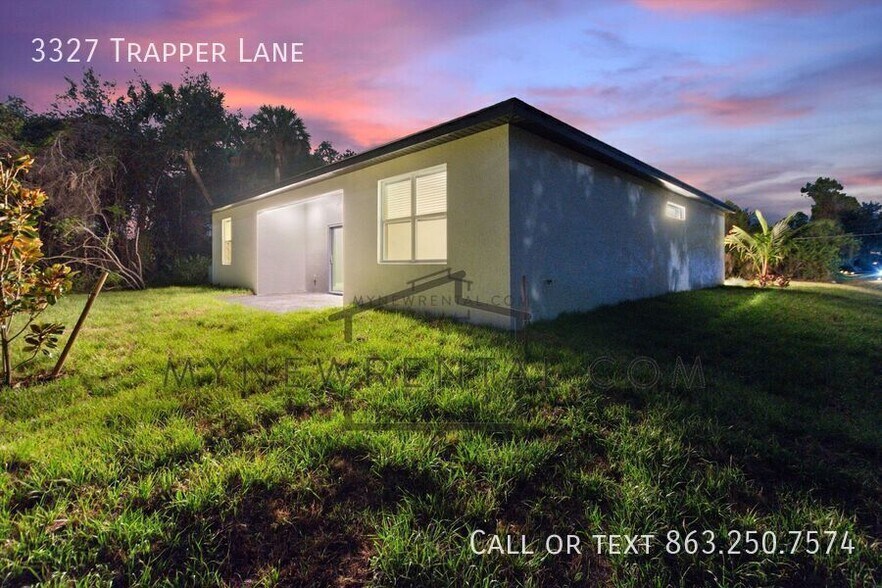 Building Photo - 3327 Trapper Ln