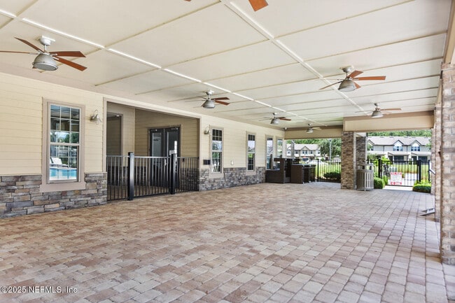 Building Photo - 14316 Dovewind Ct